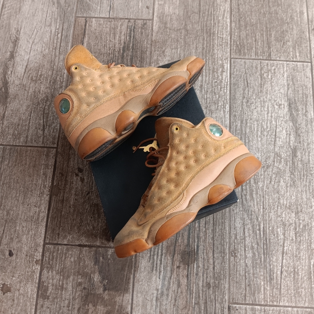 Nike Air Jordan Retro 13